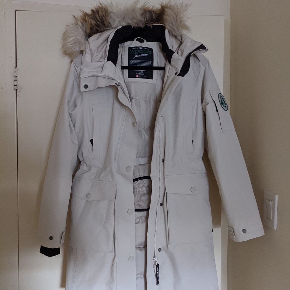 Woods Women's Alsek Arctic™ Down Insulated Parka.